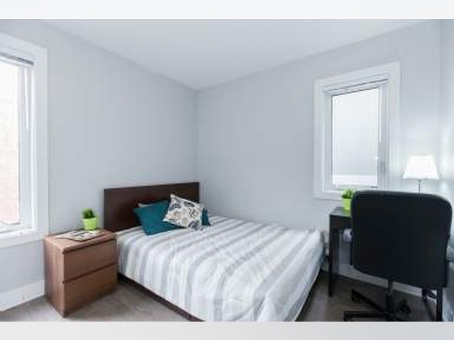 Ottawa ON Room for rent