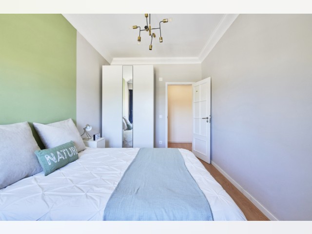 Portugal furnished Room in Lisboa-Tagus Valley, Lisbon