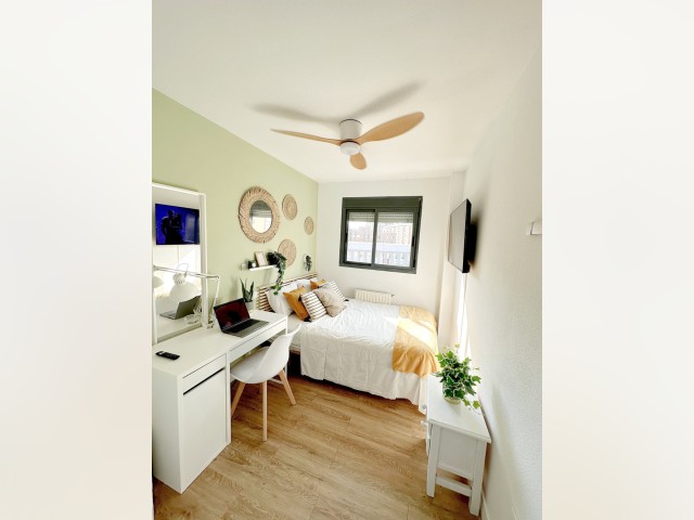 Spain furnished Room in Madrid, Madrid