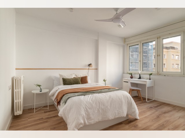 Spain furnished Room in Catalonia, Barcelona
