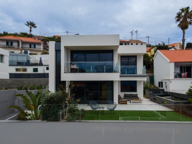 Portugal furnished Villa-House in Madeira Island, Ponta do Sol