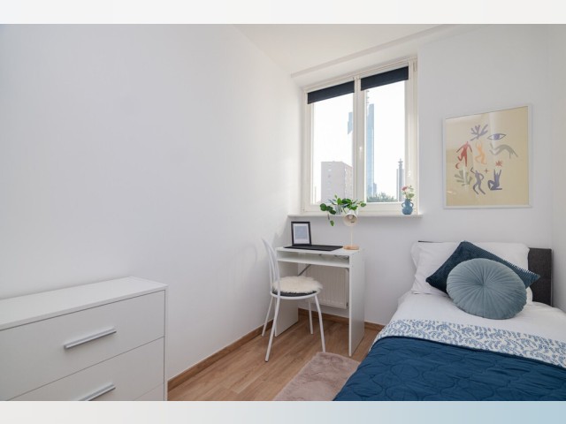 Poland furnished Room in Central Poland, Warsaw