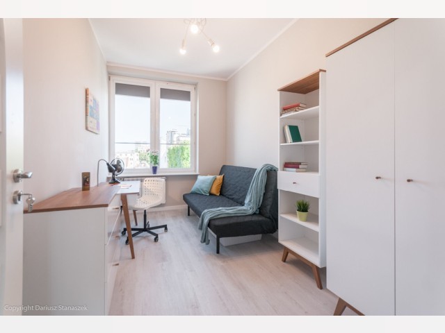 Poland furnished Room in Central Poland, Warsaw