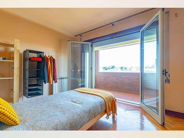 Portugal furnished Room in Porto-North Portugal, Porto Oporto