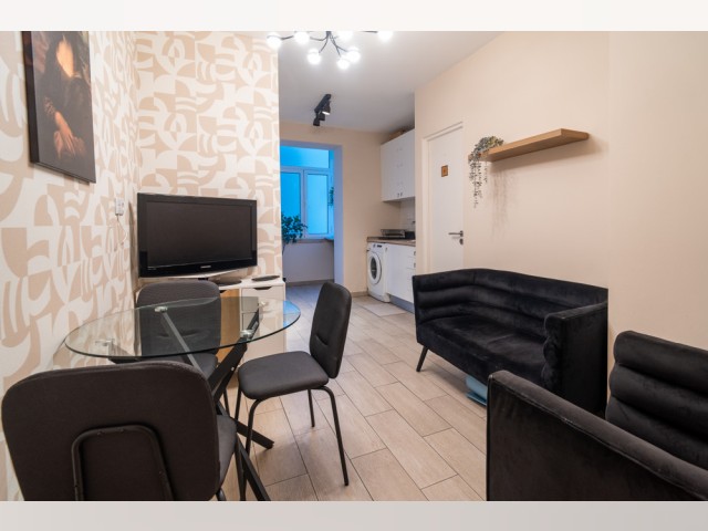 Evora Room for rent