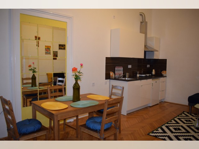 Hungary Monthly furnished rentals in Budapest, Budapest