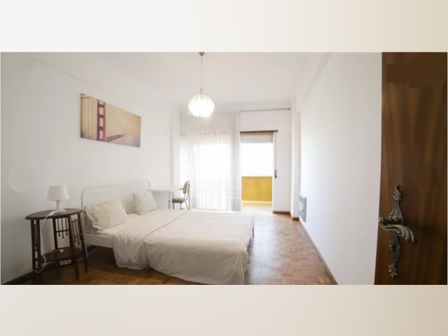 Portugal furnished Room in Lisboa-Tagus Valley, Lisbon