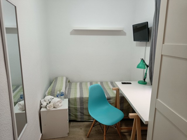 Spain furnished Room in Andalucia, Almeria