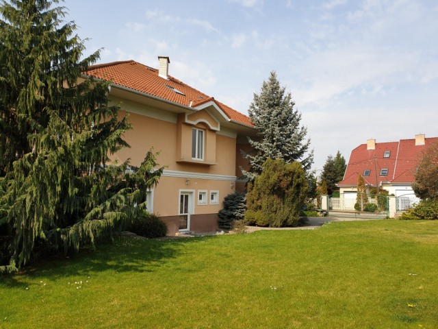 Huizen-Villa Gemeubileerd Lange termijn verhuur in Budapest