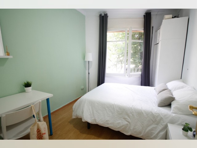 Spain furnished Room in Catalonia, Barcelona