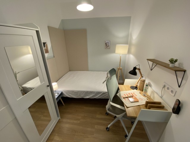 Spain furnished Room in Catalonia, Sant Pere-de-Ribes