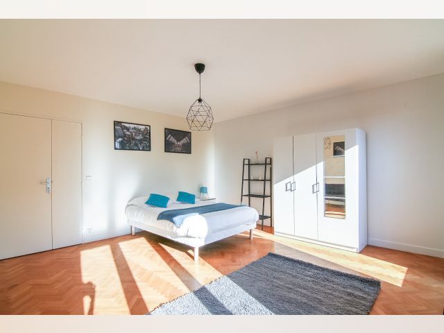 France furnished Room in Paris-Isle-of-France, Rueil-Malmaison