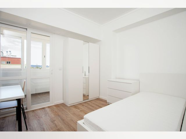 Portugal furnished Room in Lisboa-Tagus Valley, Lisbon