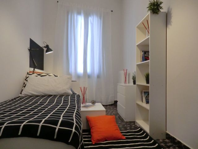 Italy furnished Room in Veneto, Padua