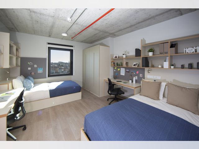 Portugal furnished Room in Porto-North Portugal, Porto Oporto
