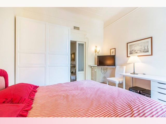 Italy furnished Room in Lombardy, Milan