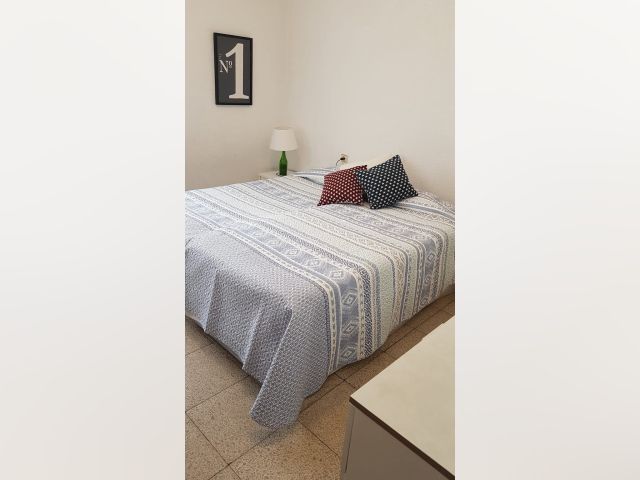 Spain furnished Room in Catalonia, Barcelona