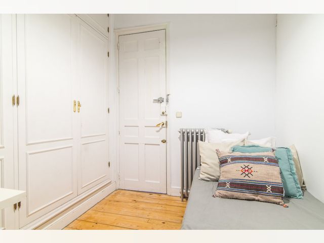 Spain furnished Room in Madrid, Madrid