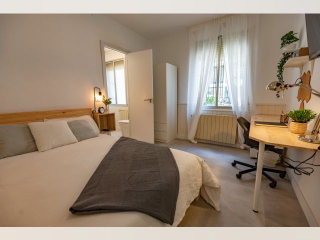 Spain furnished Room in Madrid, Madrid