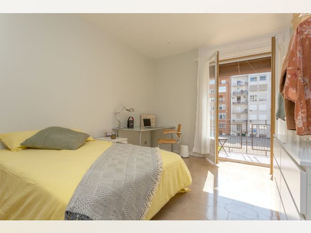 Spain furnished Room in Catalonia, Barcelona