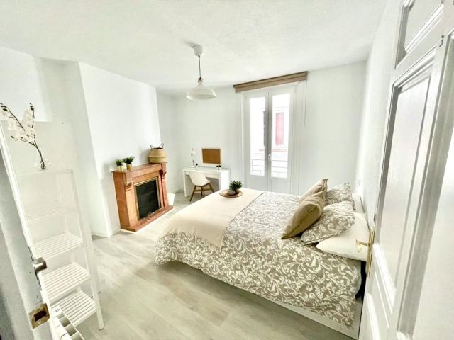 Spain furnished Room in Madrid, Madrid