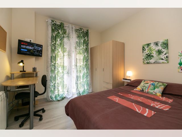 Spain furnished Room in Andalucia, Granada