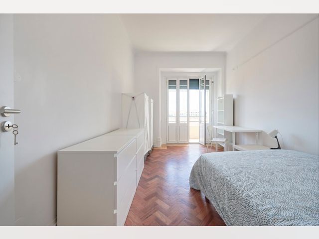 Portugal furnished Room in Lisboa-Tagus Valley, Lisbon