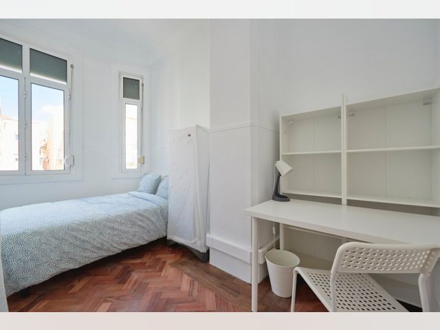 Portugal furnished Room in Lisboa-Tagus Valley, Lisbon