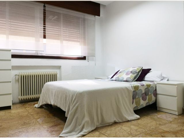 Spain furnished Room in Madrid, Madrid