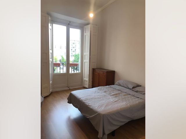 Spain furnished Room in Madrid, Madrid