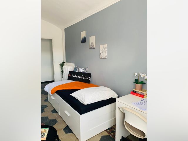 Italy furnished Room in Piedmont, Turin