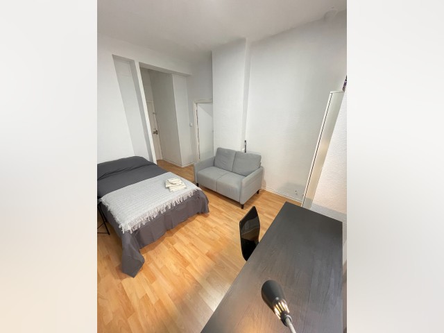Spain furnished Room in Madrid, Madrid