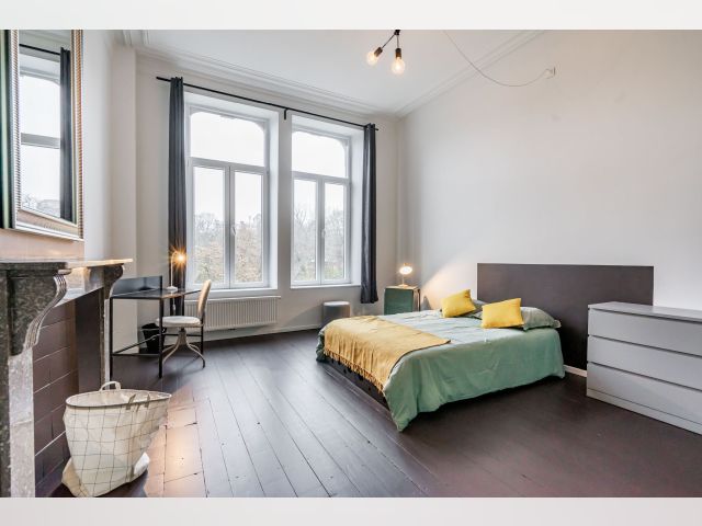 Chambre Meublé Location à longue durée en Charleroi