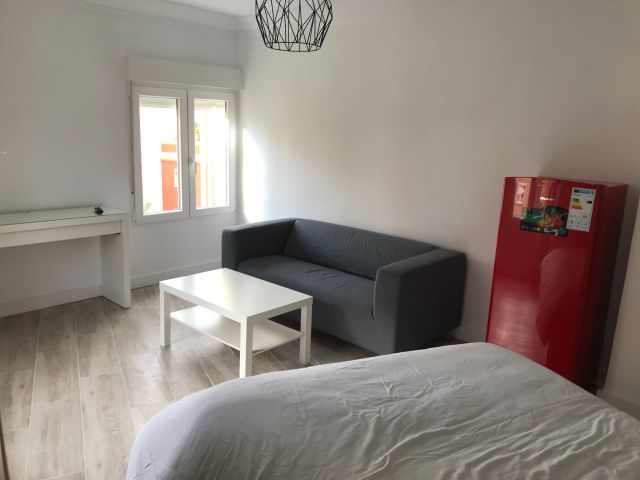 Spain furnished Room in Valencia, Valencia