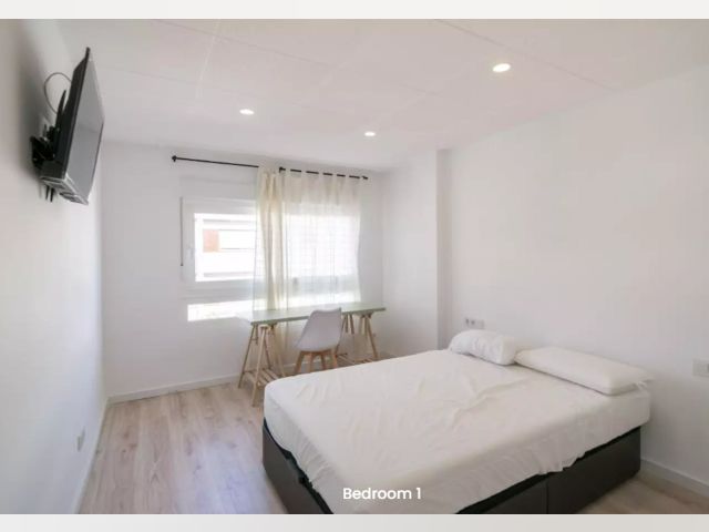 Spain furnished Room in Valencia, Valencia