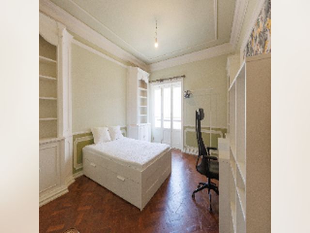 Portugal furnished Room in Lisboa-Tagus Valley, Lisbon
