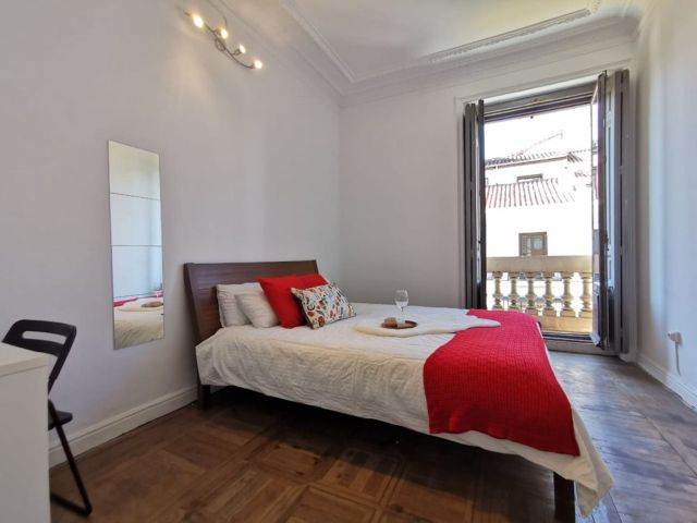 Spain furnished Room in Madrid, Madrid