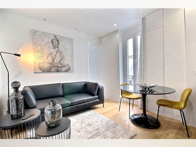 Appartement Meublé Location à longue durée en Paris