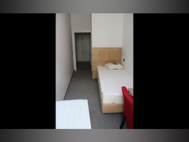 Vienna Room for rent