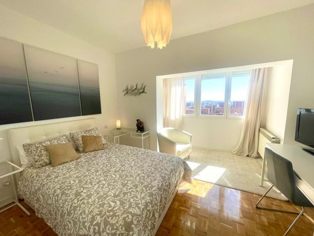 Spain furnished Room in Madrid, Madrid