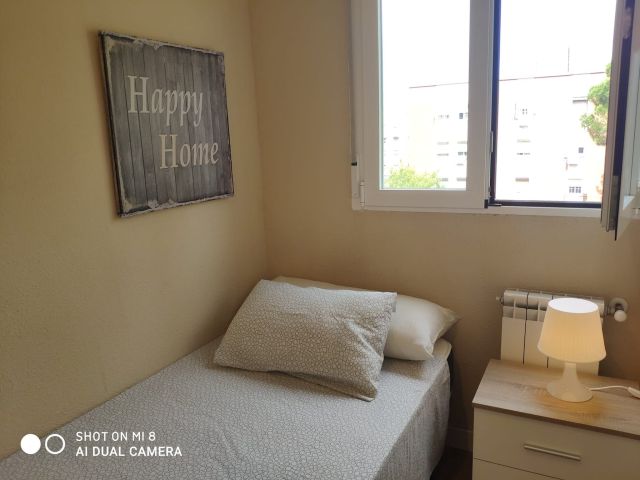 Spain furnished Room in Madrid, Madrid