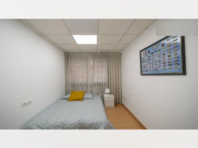 Spain furnished Room in Valencia, Valencia