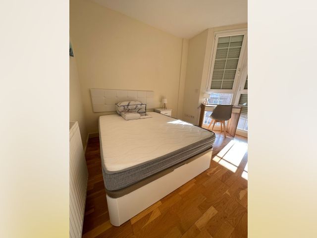 Spain furnished Room in Madrid, Madrid