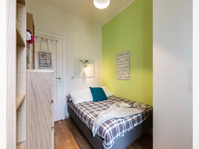 Italy furnished Room in Lombardy, Milan