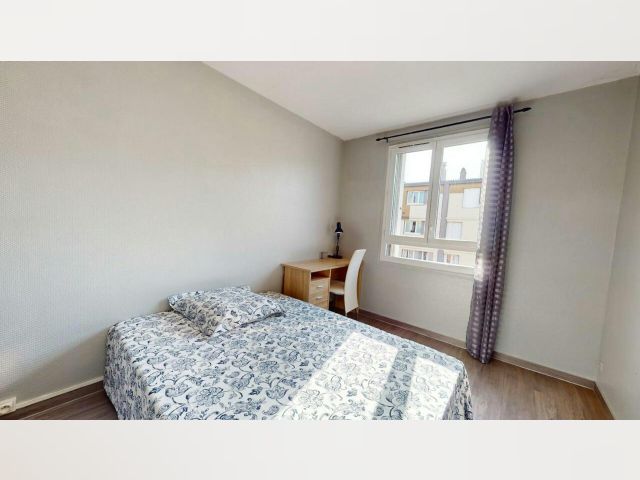 Toulouse Room for rent