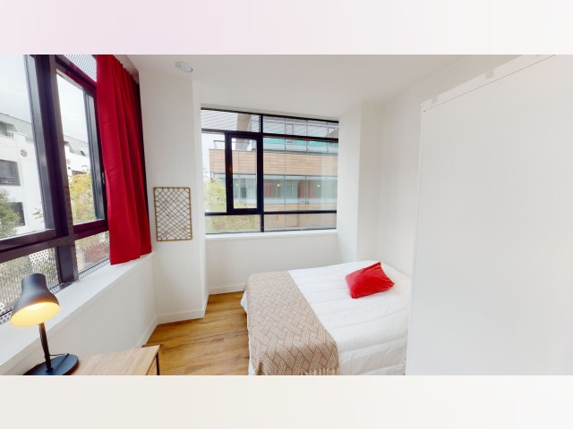 France furnished Room in Paris-Isle-of-France, Asnieres-sur-Seine