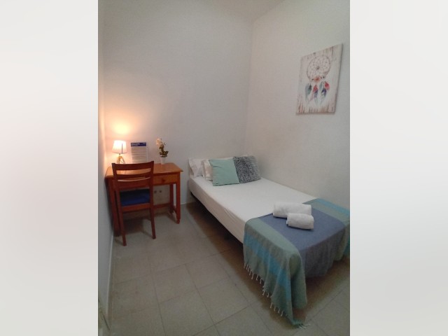 Spain furnished Room in Madrid, Madrid