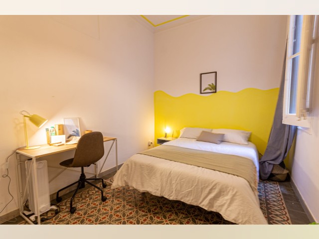 Spain furnished Room in Catalonia, Barcelona