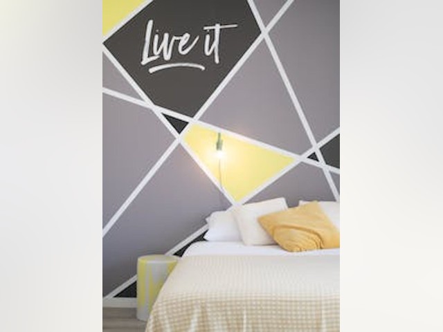Spain furnished Room in Catalonia, Barcelona