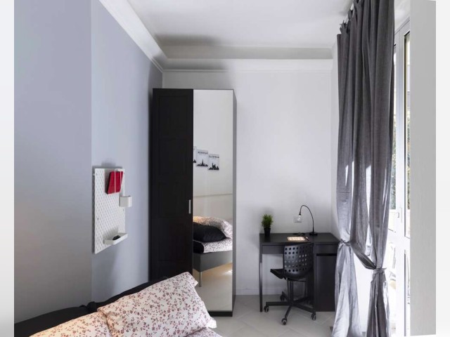 Italy furnished Room in Lombardy, Milan